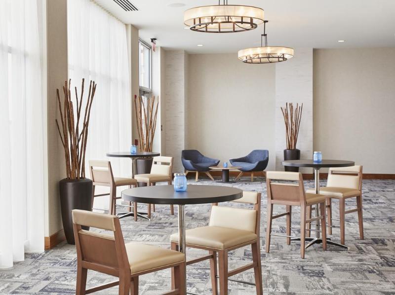 Courtyard By Marriott Erie Bayfront Hotel Ngoại thất bức ảnh