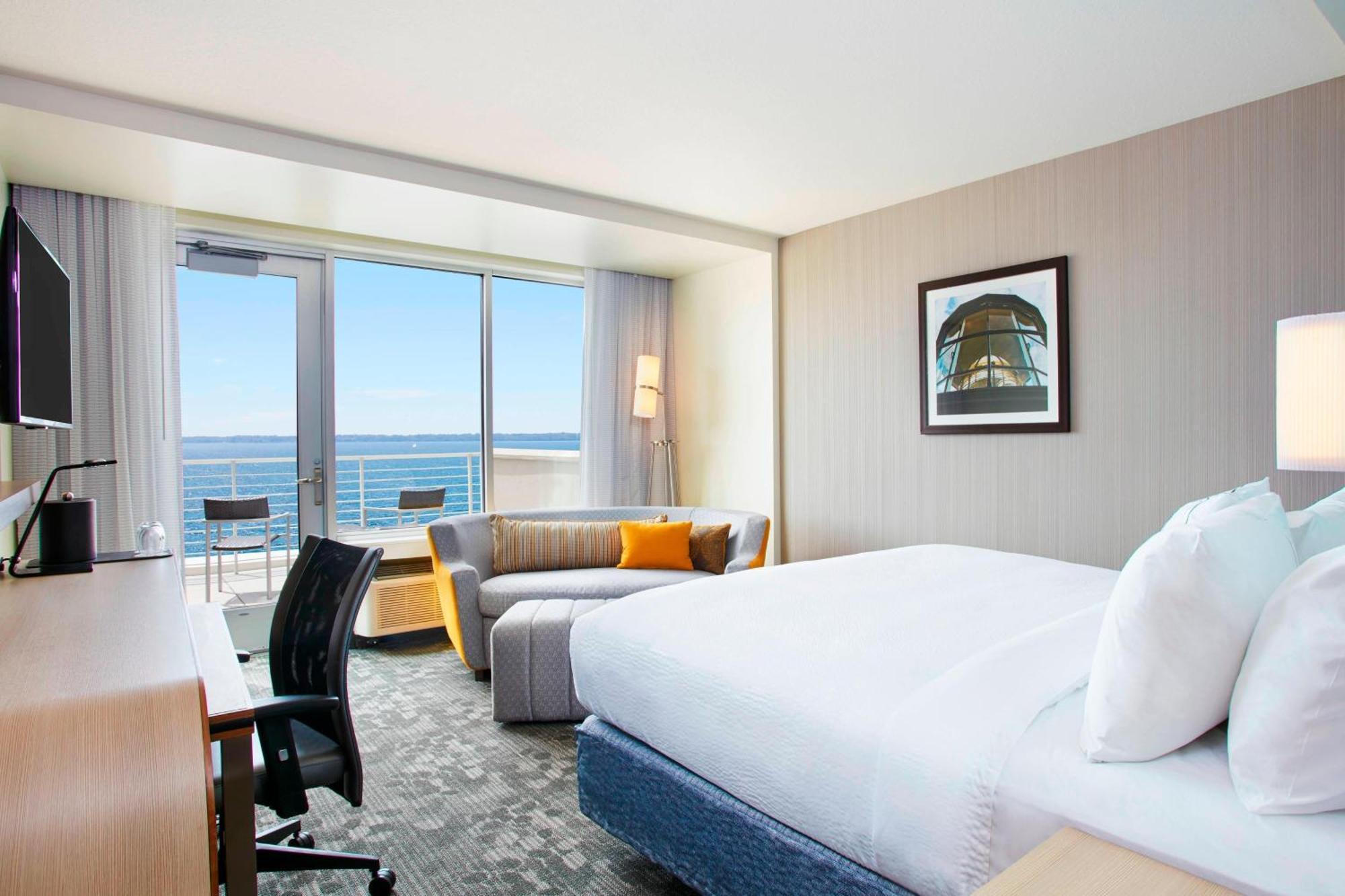 Courtyard By Marriott Erie Bayfront Hotel Ngoại thất bức ảnh